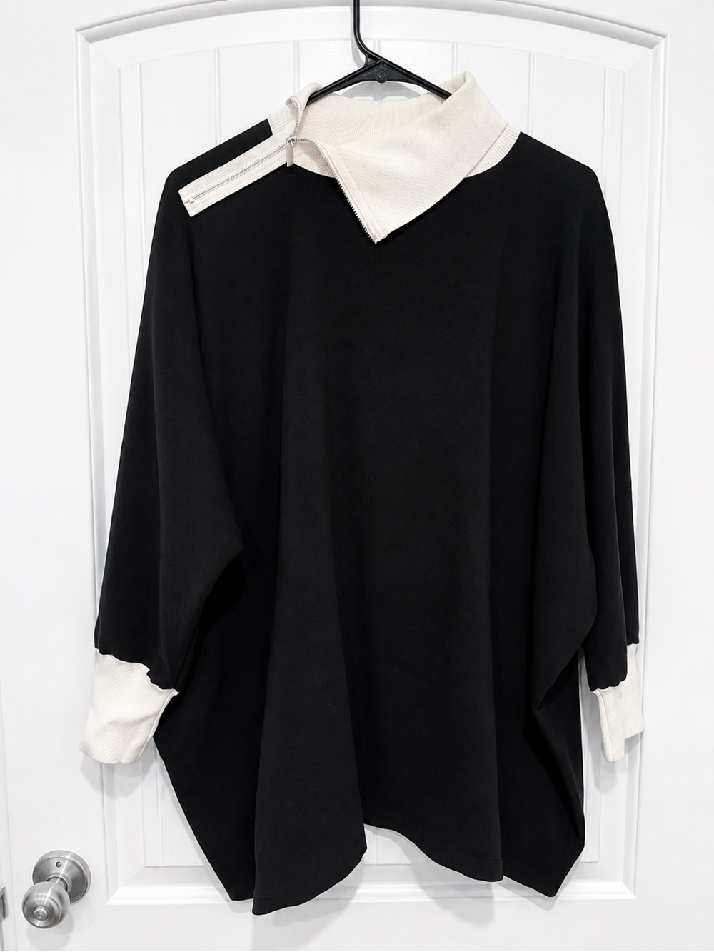 Per Se Black White Asymmetrical Zip Mock Neck Tunic Top Women’s Large